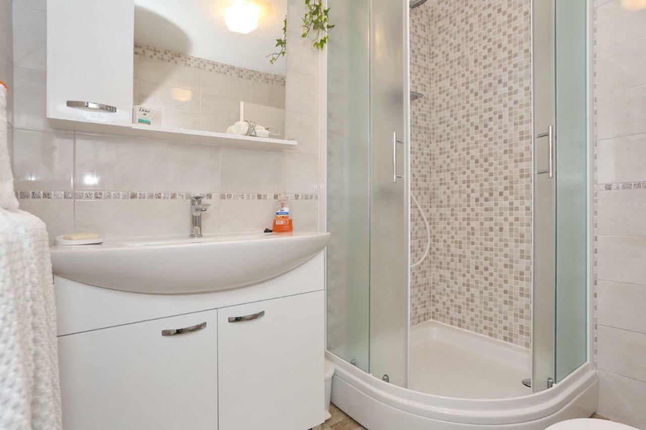 Apartments Romansa Zaton  Ngoại thất bức ảnh