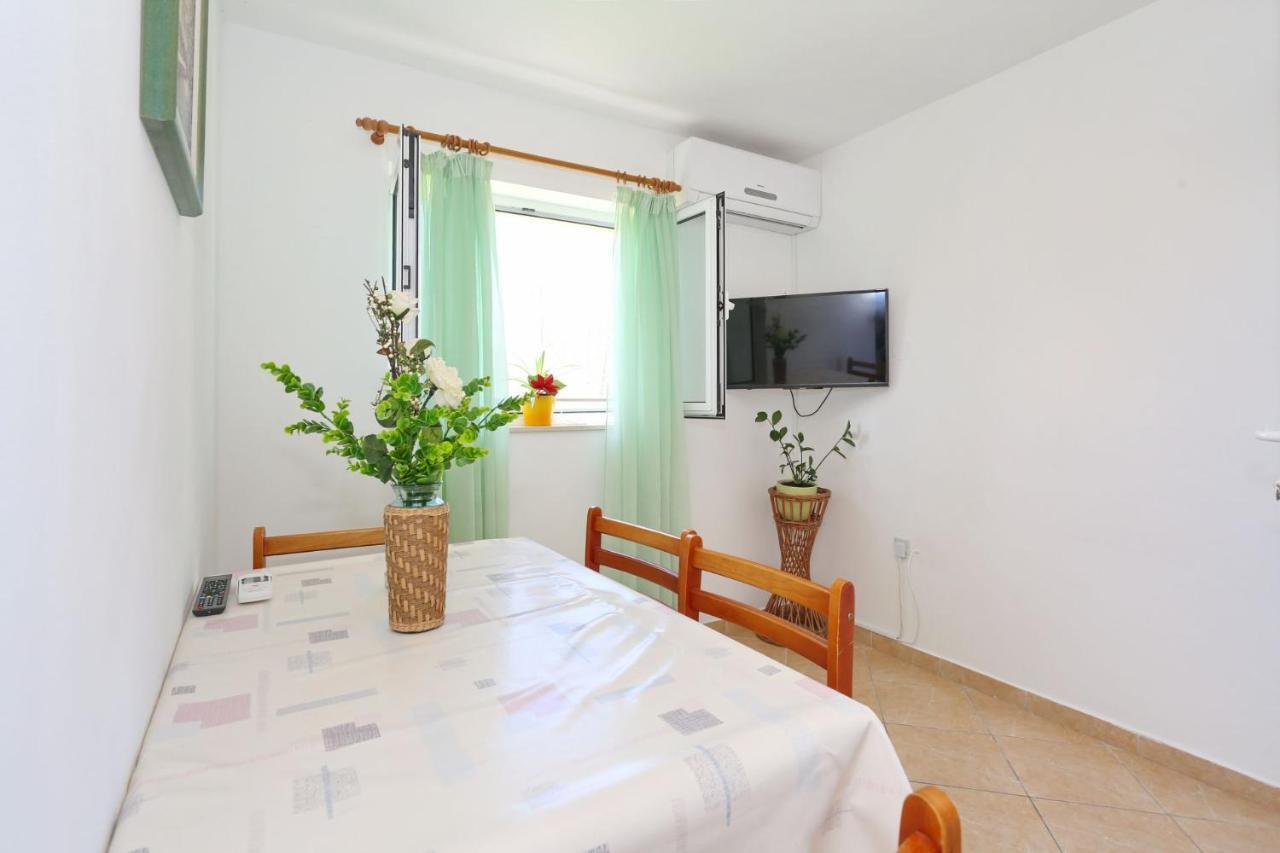 Apartments Romansa Zaton  Ngoại thất bức ảnh